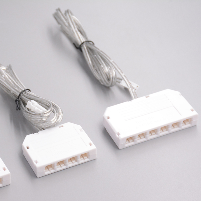 4way/6way led splitter cable box